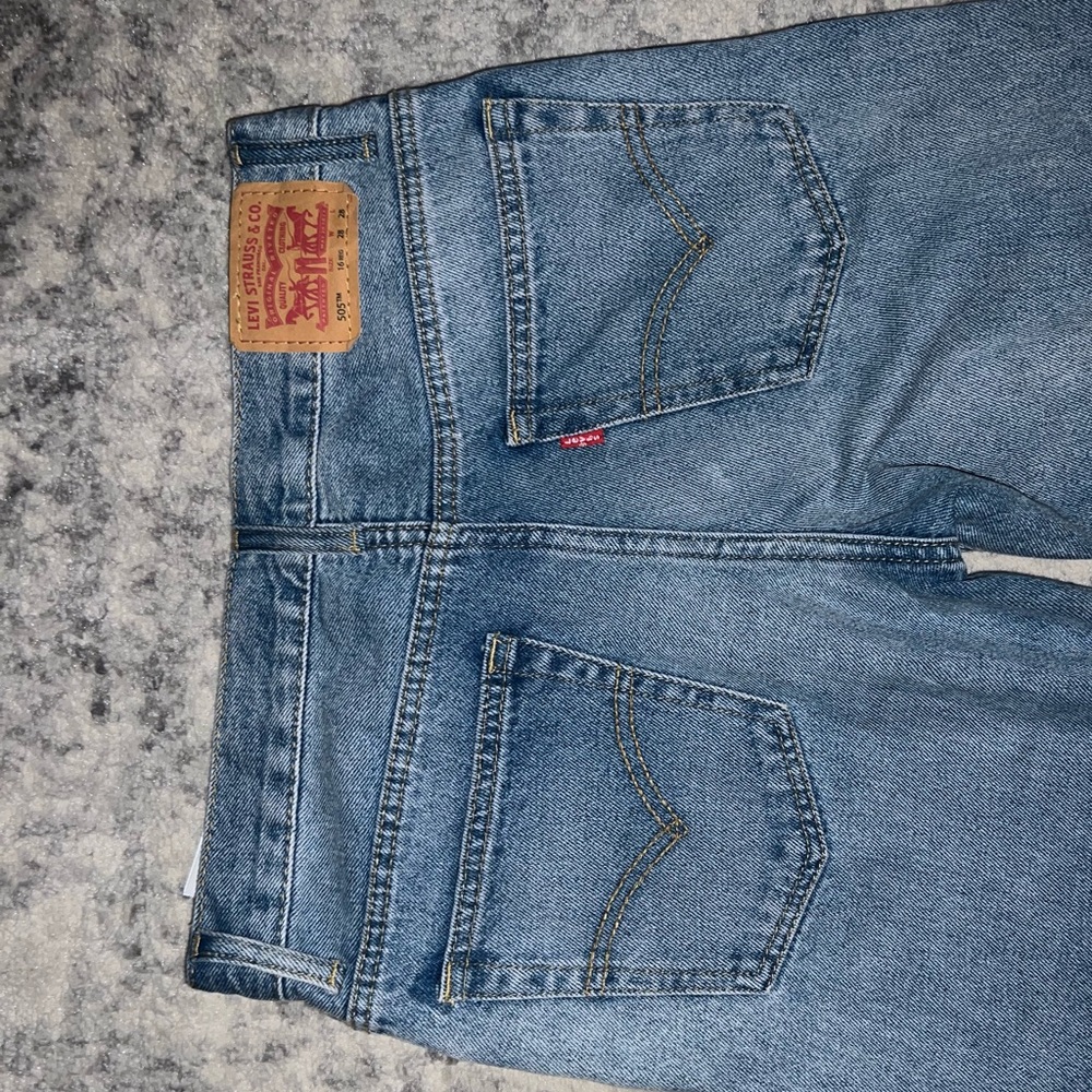 LEVIS 505 - Picture 2 of 4